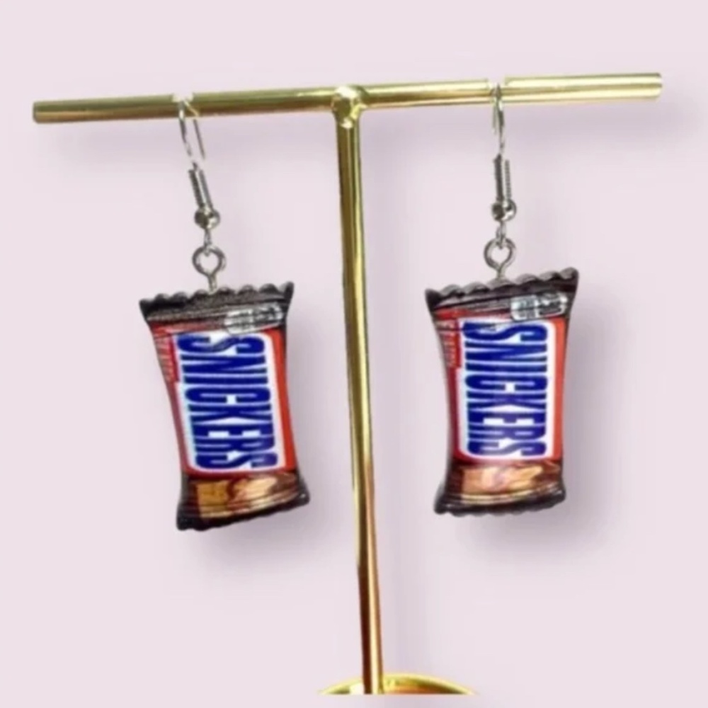 ❤️FREE Snickers Chocolate Bar Candy Sweet Snack Food Drop Artsy Pop Hip Earrings